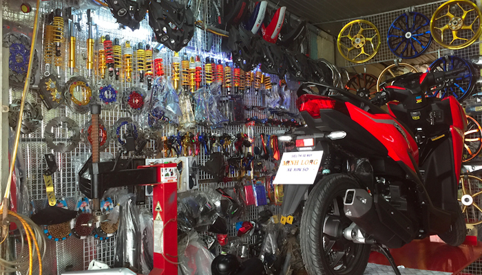 Thuận Thành - Cửa hàng bán linh kiên xe máy quận 5