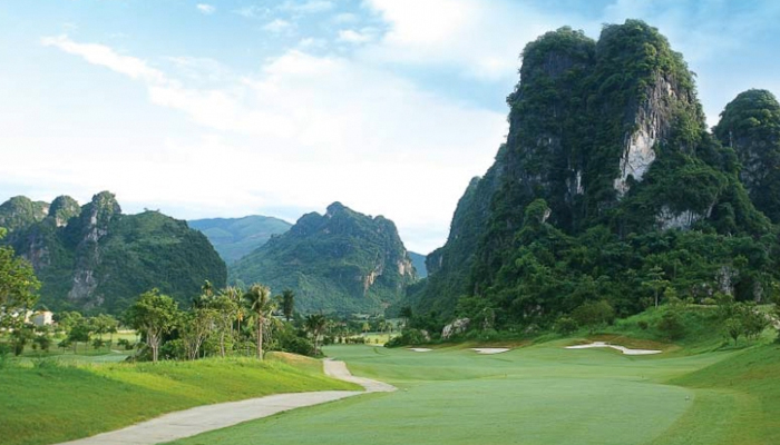 Phoenix golf resort - Sân golf đẹp nhất Việt Nam